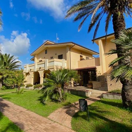San Michele Apartments&Rooms Катандзаро Екстериор снимка