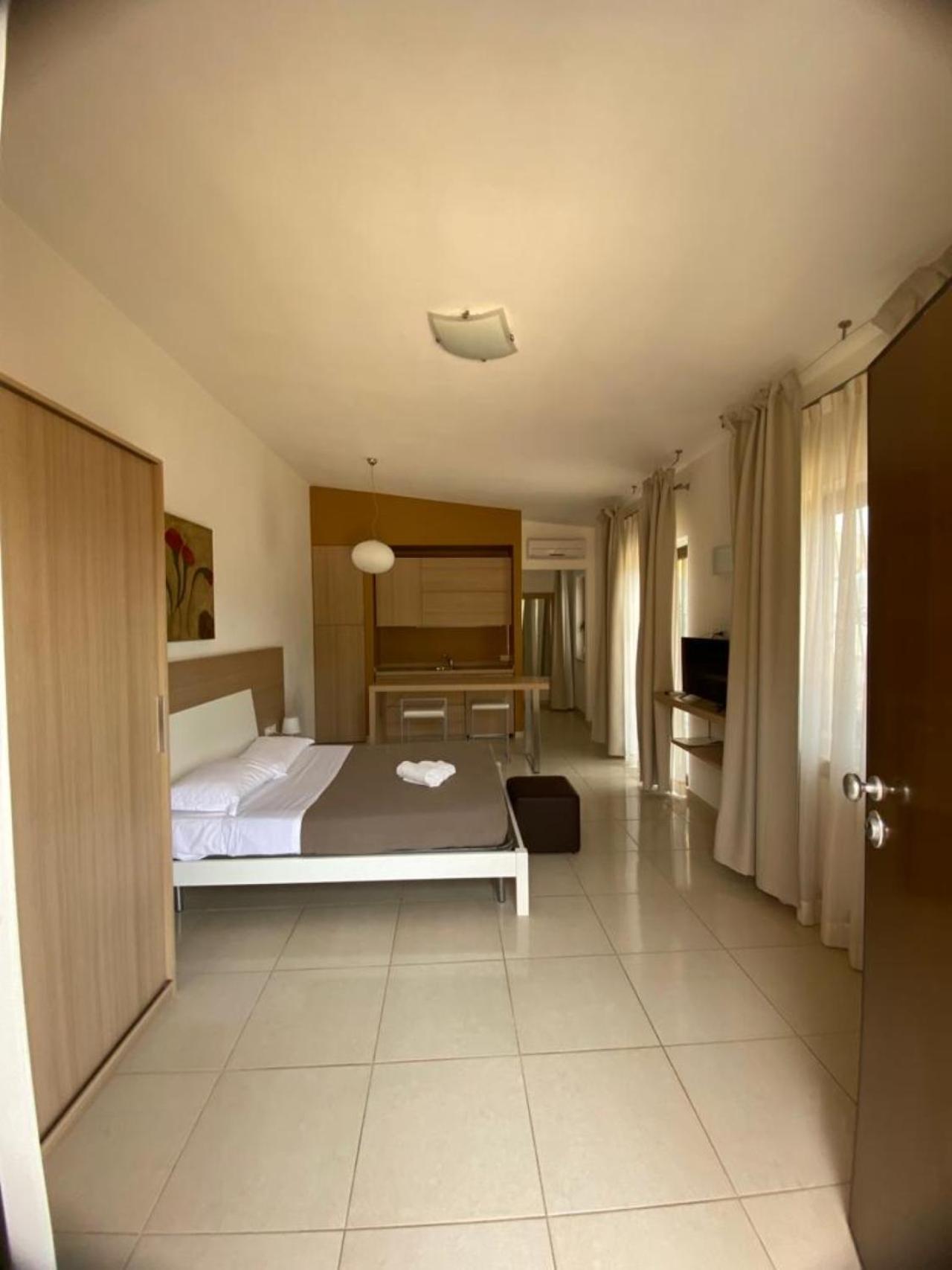 San Michele Apartments&Rooms Катандзаро Екстериор снимка