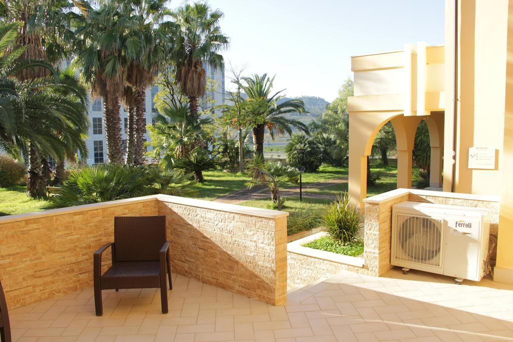 San Michele Apartments&Rooms Катандзаро Екстериор снимка
