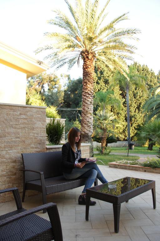 San Michele Apartments&Rooms Катандзаро Екстериор снимка