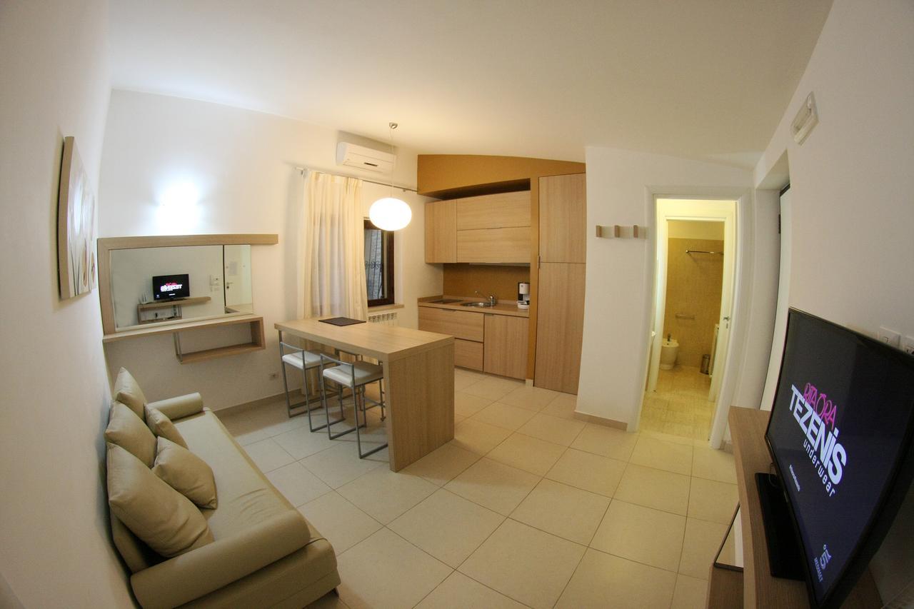 San Michele Apartments&Rooms Катандзаро Екстериор снимка